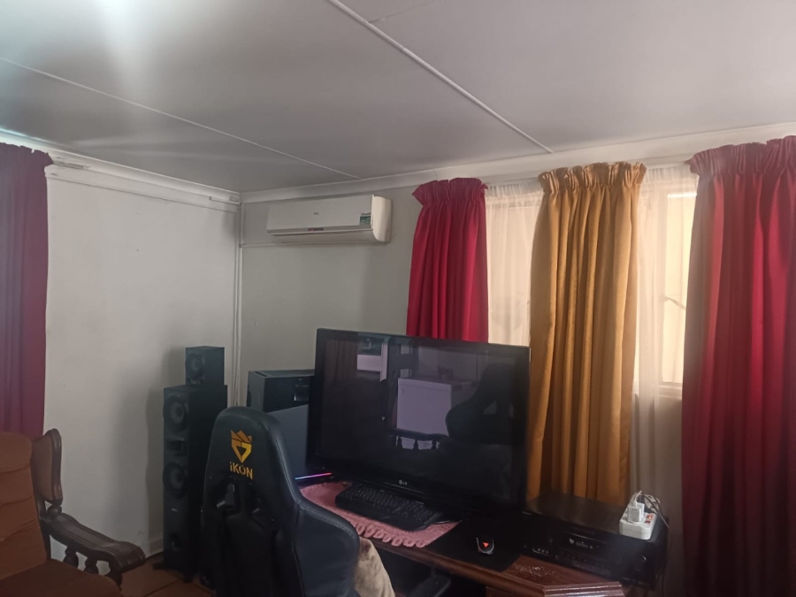 3 Bedroom Property for Sale in South Ridge Northern Cape